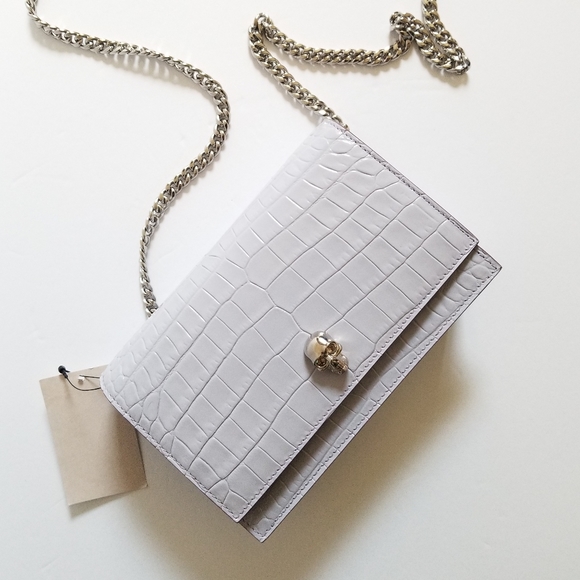 Alexander McQueen Croc-Embossed Leather Skull Crossbody Bag Lavender - Picture 4 of 11